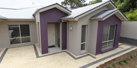 Casavino Luxury Villa - QLD Tourism 1
