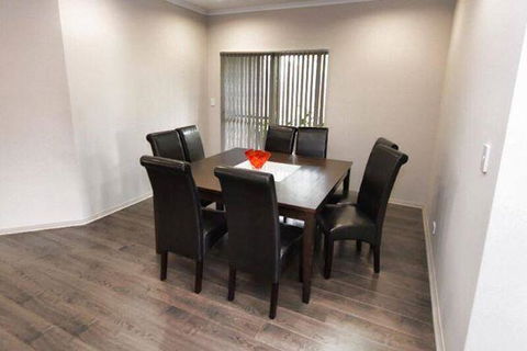 Casavino Luxury Villa - QLD Tourism 19