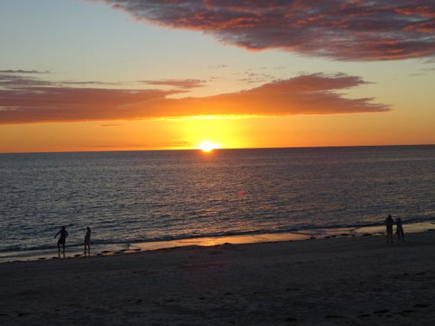 Selene Holiday Apartment @West Beach - QLD Tourism 10