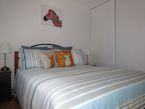 Selene Holiday Apartment @West Beach - QLD Tourism 23