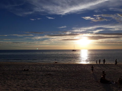 Selene Holiday Apartment @West Beach - QLD Tourism 7