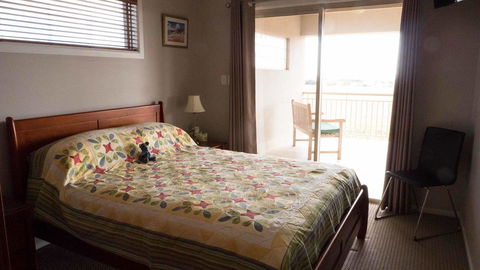 Rezare House Bed & Breakfast - QLD Tourism 15