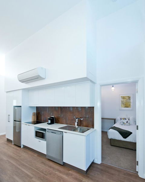 Loxton Courthouse Apartments - Queensland Tourism 9