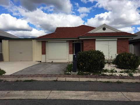 Windsor Gardens Home - QLD Tourism 17
