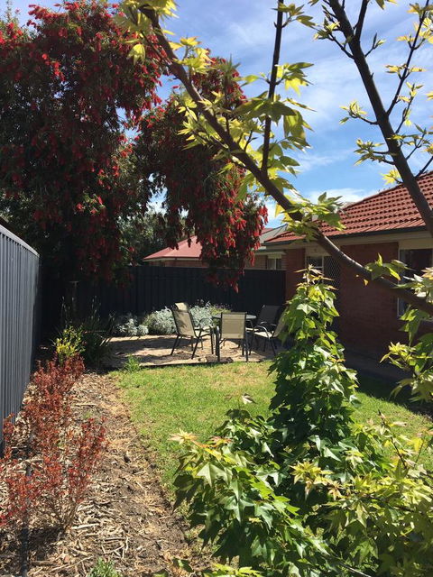 Windsor Gardens Home - QLD Tourism 12