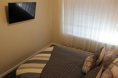 Christophers Villa - QLD Tourism 17