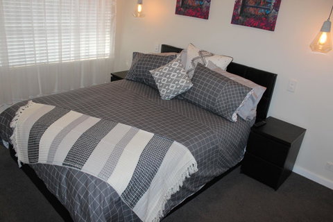 Christophers Villa - QLD Tourism 12