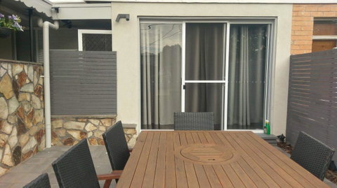 Christophers Villa - QLD Tourism 3
