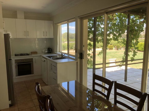 Barossa Shiraz Estate - QLD Tourism 34