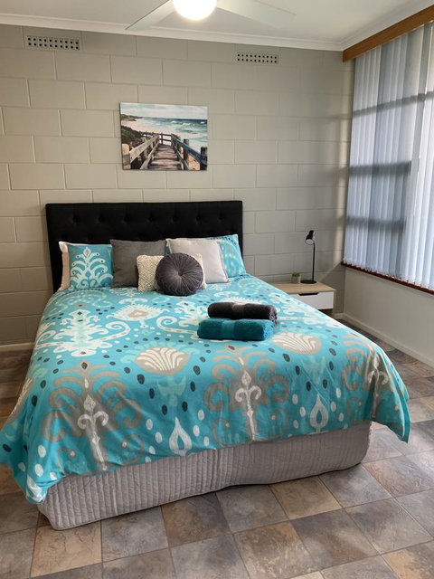 Longbeach Apartments - QLD Tourism 2