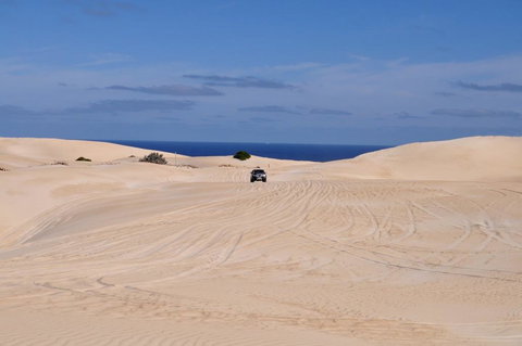 Longbeach Apartments - QLD Tourism 9