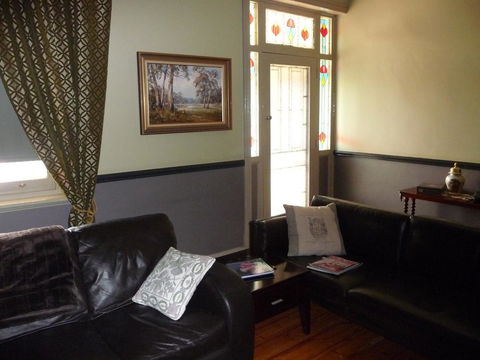 Country Bakehouse Accommodation - Queensland Tourism 8
