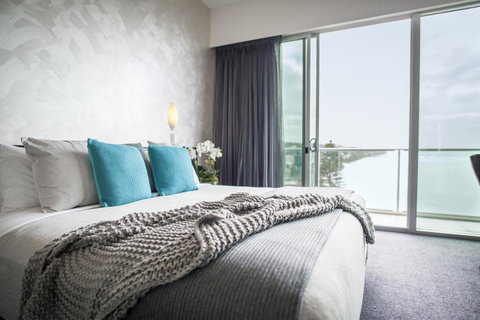 Port Lincoln Hotel - QLD Tourism 17