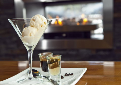 Port Lincoln Hotel - QLD Tourism 40