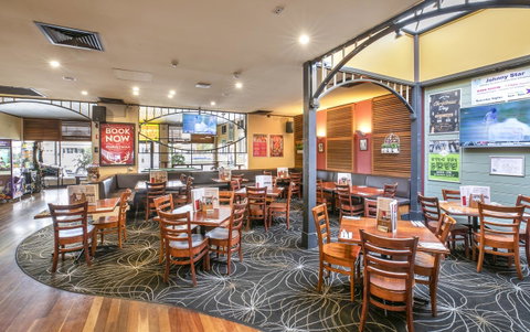 Nightcap At Exeter Hotel - QLD Tourism 5