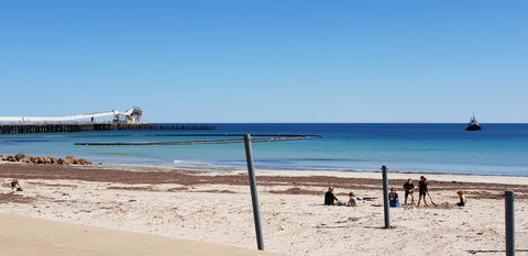 Wallaroo Beachfront Tourist Park - QLD Tourism 9