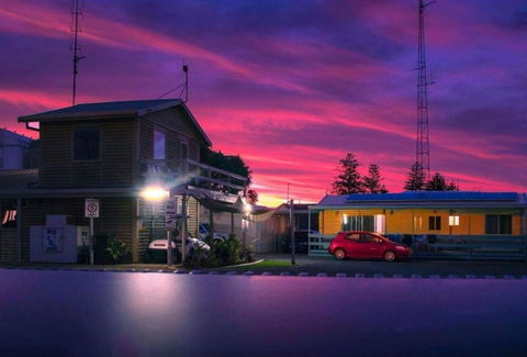 Wallaroo Beachfront Tourist Park - QLD Tourism 1