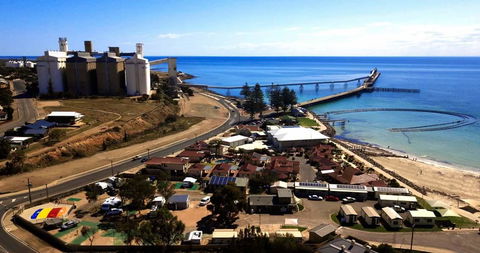 Wallaroo Beachfront Tourist Park - QLD Tourism 2