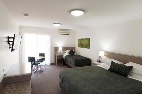 Loxton Community Hotel Motel - Queensland Tourism 12