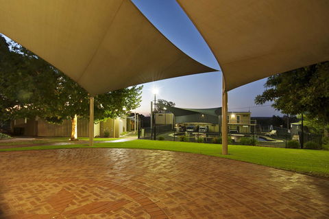 Loxton Community Hotel Motel - Queensland Tourism 7