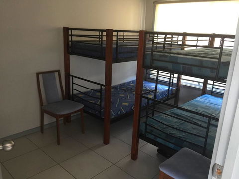 SHAKIN' SHACK - QLD Tourism 5