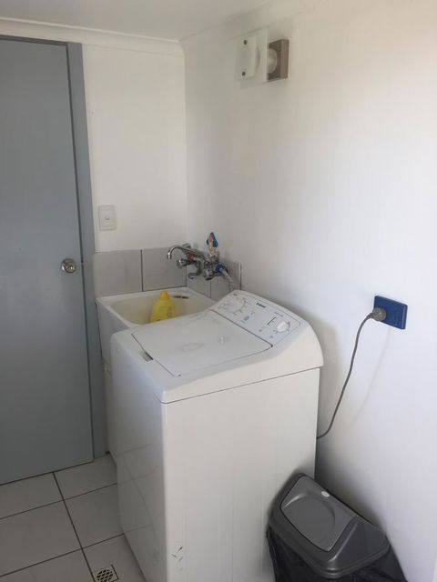 SHAKIN' SHACK - QLD Tourism 16