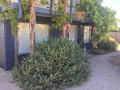 SHAKIN' SHACK - QLD Tourism 18