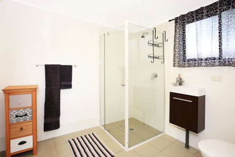 Hudson Bay @ Basin View-Pet Friendly-15 Mins To Hyams Beach - QLD Tourism 27