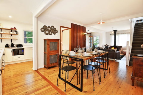 Hudson Bay @ Basin View-Pet Friendly-15 Mins To Hyams Beach - QLD Tourism 3