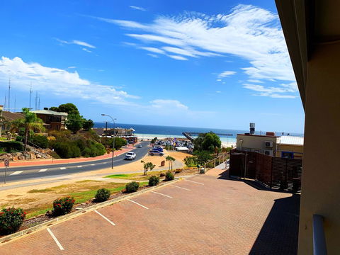 Moonta Bay Motel - QLD Tourism 17