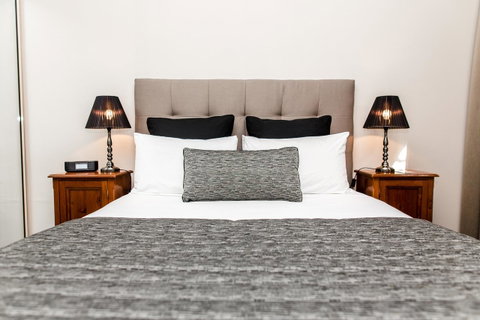 The Belmore Apartments Hotel - QLD Tourism 10