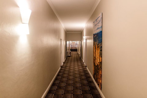 The Belmore Apartments Hotel - QLD Tourism 13