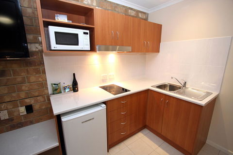Clare Central - QLD Tourism 36