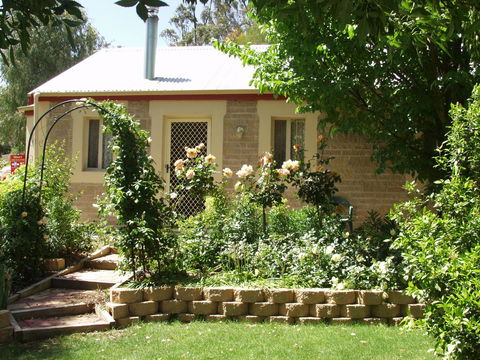 Riesling Trail & Clare Valley Cottages - QLD Tourism 3
