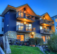 Snowgoose Apartments - QLD Tourism