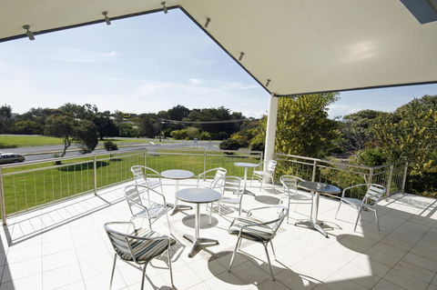 Robetown Motor Inn & Apartments - Queensland Tourism 3