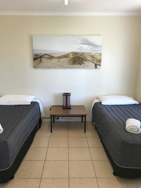 Robetown Motor Inn & Apartments - Queensland Tourism 39