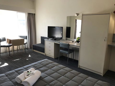 Robetown Motor Inn & Apartments - Queensland Tourism 18