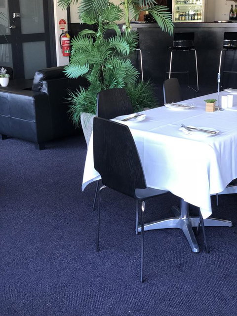 Adelaide Airport Motel - QLD Tourism 10