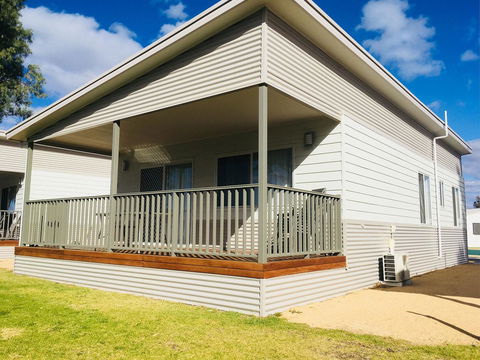 Echo Holiday Parks - Waikerie - Queensland Tourism 11