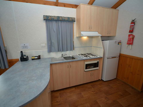 Echo Holiday Parks - Waikerie - Queensland Tourism 33