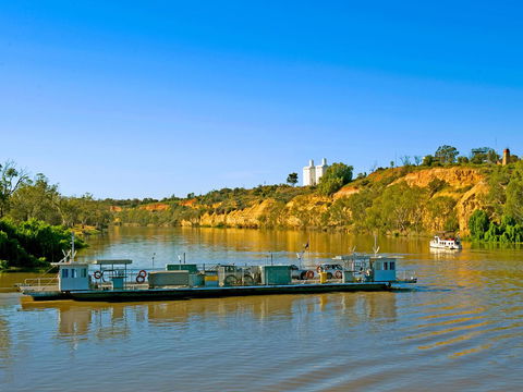 Echo Holiday Parks - Waikerie - Queensland Tourism 9