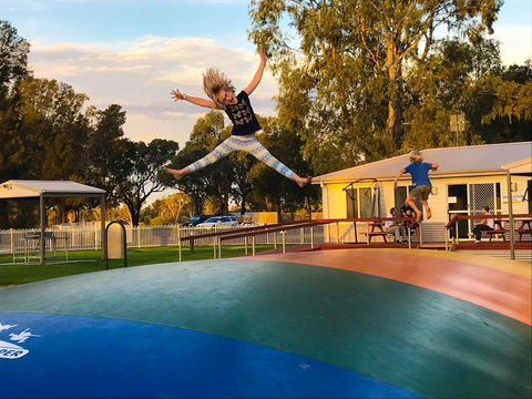 Echo Holiday Parks - Waikerie - Queensland Tourism 8