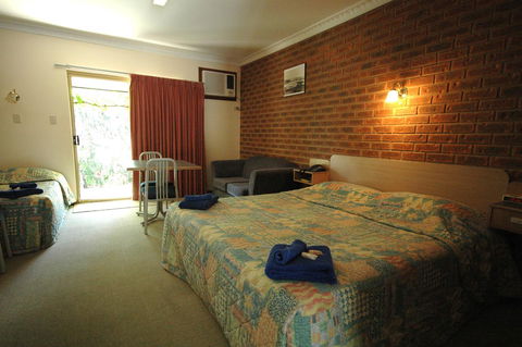 Burra Motor Inn - Queensland Tourism 42