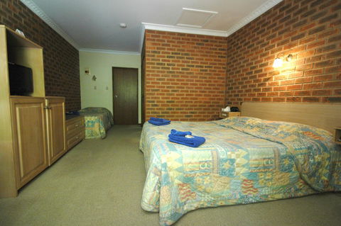 Burra Motor Inn - Queensland Tourism 41