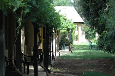 Burra Motor Inn - Queensland Tourism 25