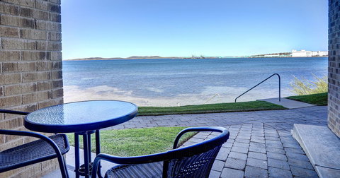 Limani Motel - QLD Tourism 7