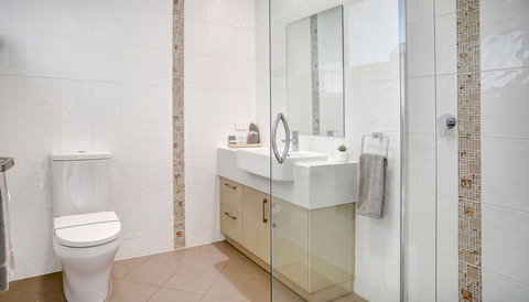 Limani Motel - QLD Tourism 25