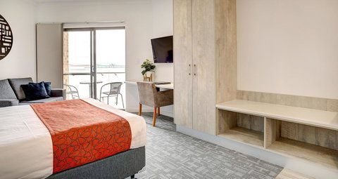 Limani Motel - QLD Tourism 27