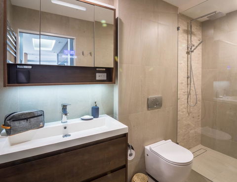 Penthouse On The Promenade - Queensland Tourism 11